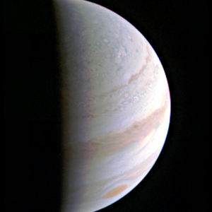 JUNO probe successfully completes first Jupiter flyby