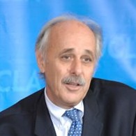 Roberto Peccei, 1942-2020